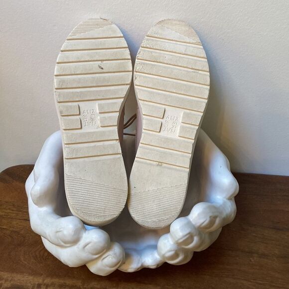 NATURALIZER Emme Casual Patent Oxford Shoes Size 9M - Picture 9 of 10